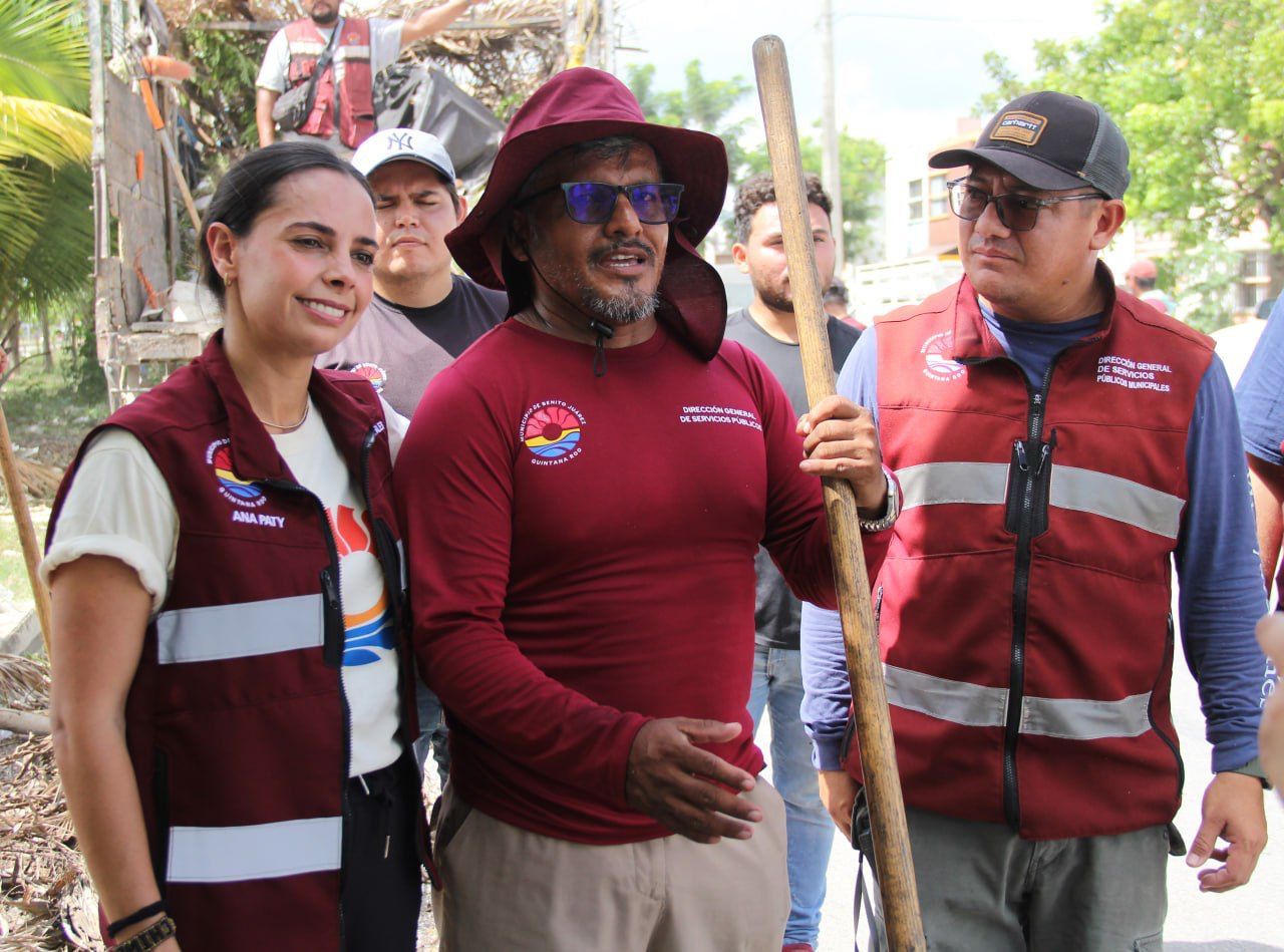 TODOS UNIDAS Y UNIDOS POR UN CANCÚN LIMPIO: ANA PATY PERALTA