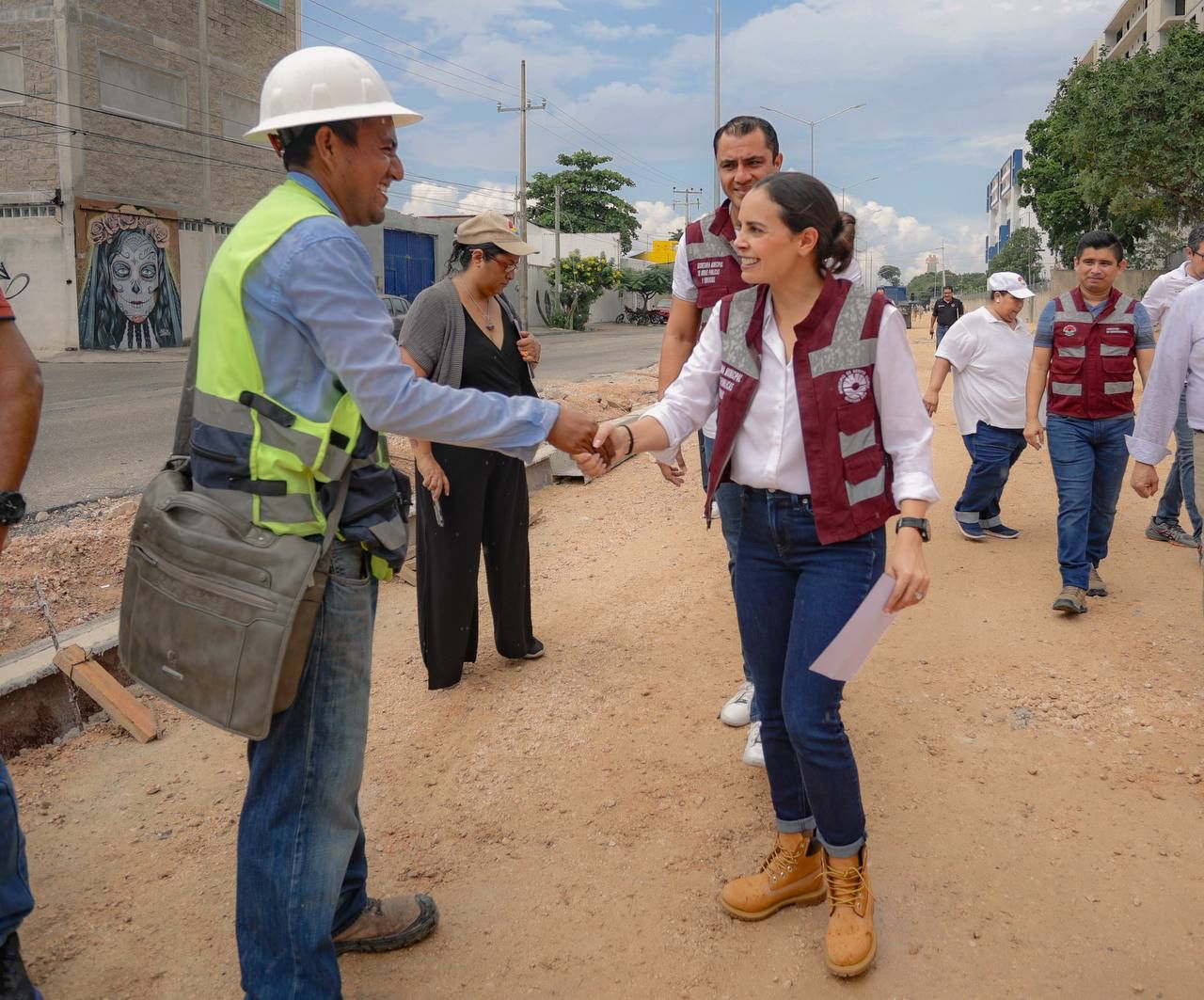 TRANSFORMA ANA PATY PERALTA A CANCÚN CON OBRAS DE CALIDAD